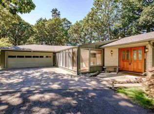 12800 Clow Corner Rd, Dallas, OR 97338