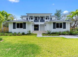 9121 SW 69th Ct, Pinecrest, FL 33156