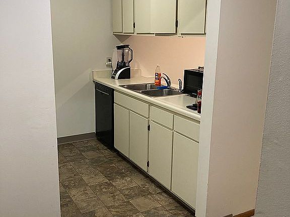 3rd image of 1457 E Pond Dr APT 25