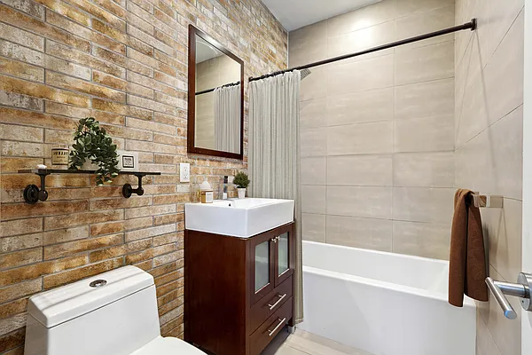 Rented by Freestone Property Group | media 14