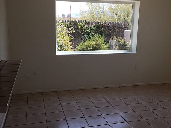 5th image of 10411 N Camino Central #B