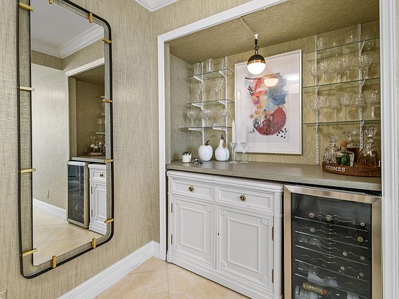 3rd image of 3000 N Ocean Drive #9h