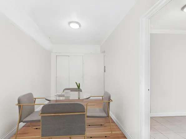 1475 Thieriot Avenue image 4 of 19