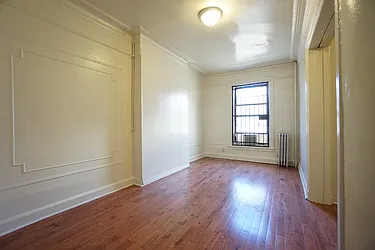 Rented by Rennit Inc.