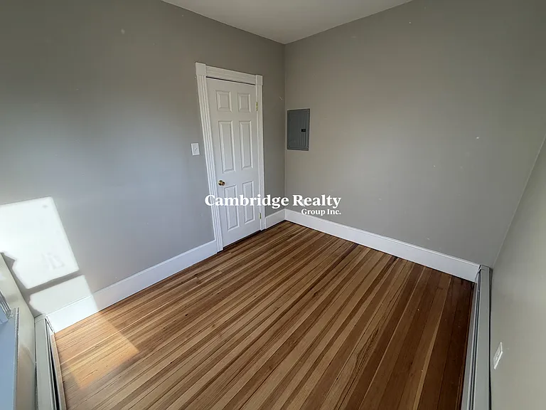 307 Cardinal Medeiros Ave #3T — Photo 10