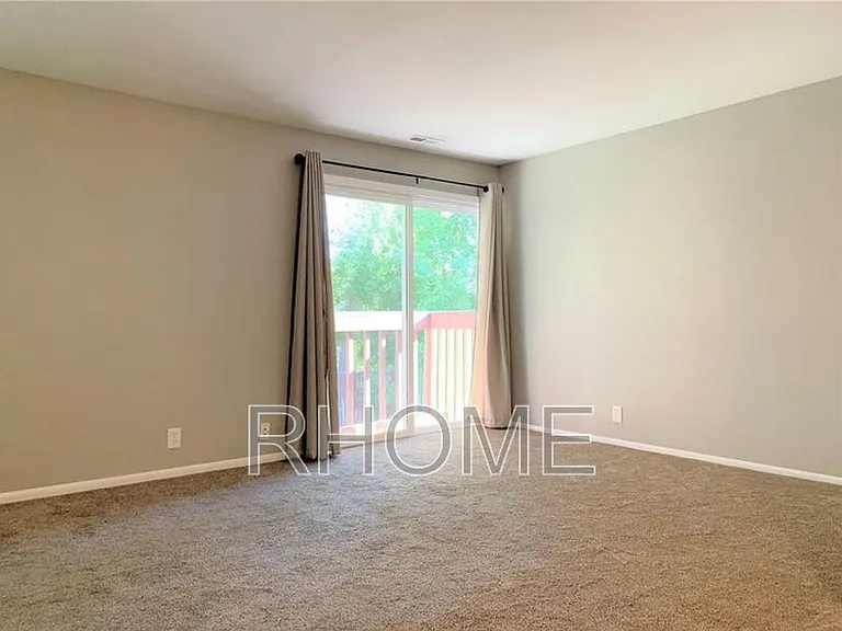 430 E 3335 S #31 — Photo 6