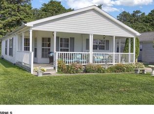 30 Knollwood Dr, Mays Landing, NJ 08330