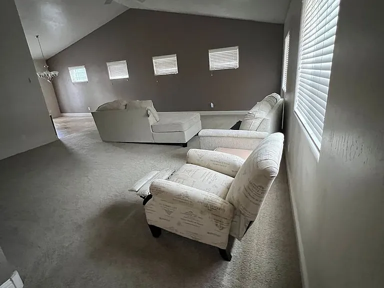 3951 Sky Ranch Dr — Photo 7