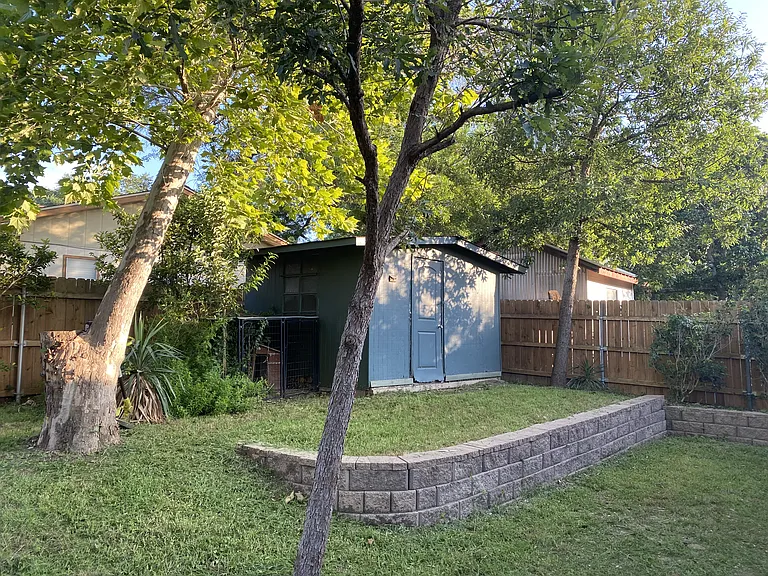 4318 Temple Hl — Photo 19