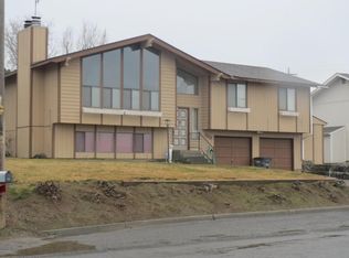 623 NW Crescent Ave, Sunnyside, WA