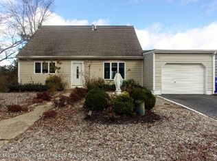 1850 Merrimac Dr, Toms River, NJ