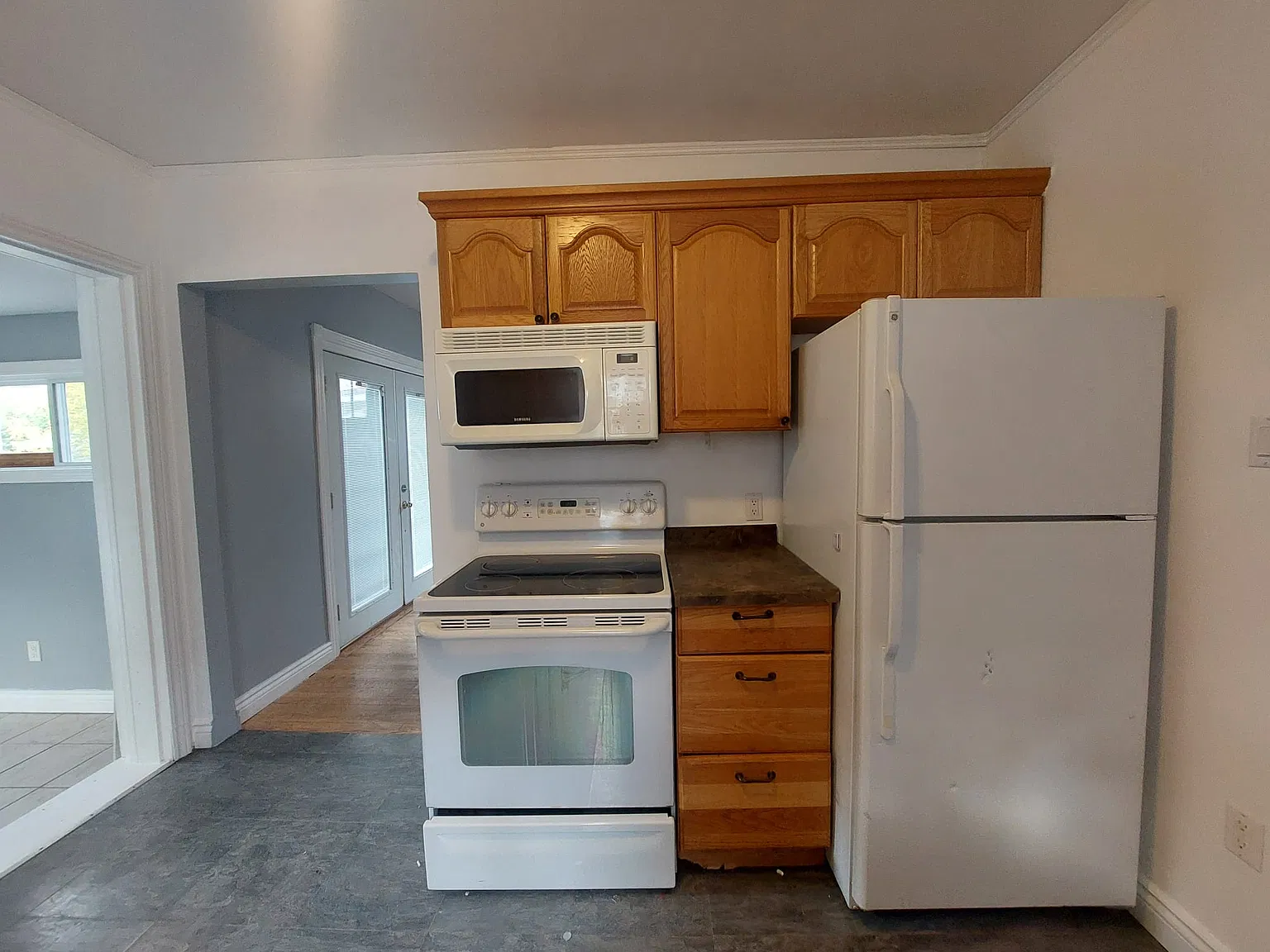 3 bed, $1,950 — Photo 4