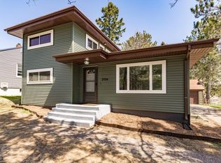 2106 Piedmont Ave, Duluth, MN 55811
