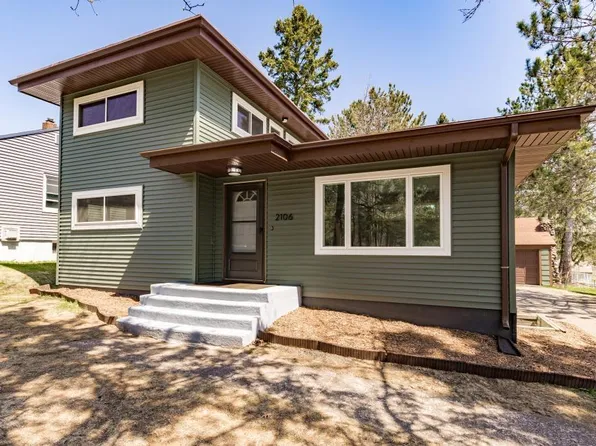 2106 Piedmont Ave, Duluth, MN 55811