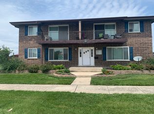 2500 198th St APT 2, Lynwood, IL 60411