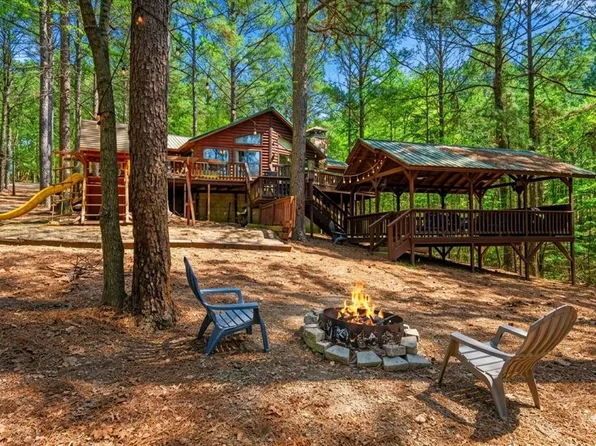 1073 Southern Hills Cir, Broken Bow, OK 74728
