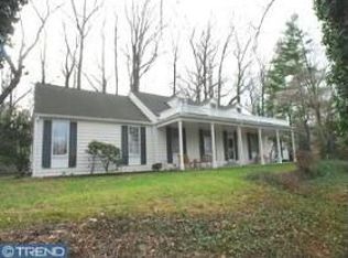 132 Adrienne Ln, Wynnewood, PA 19096