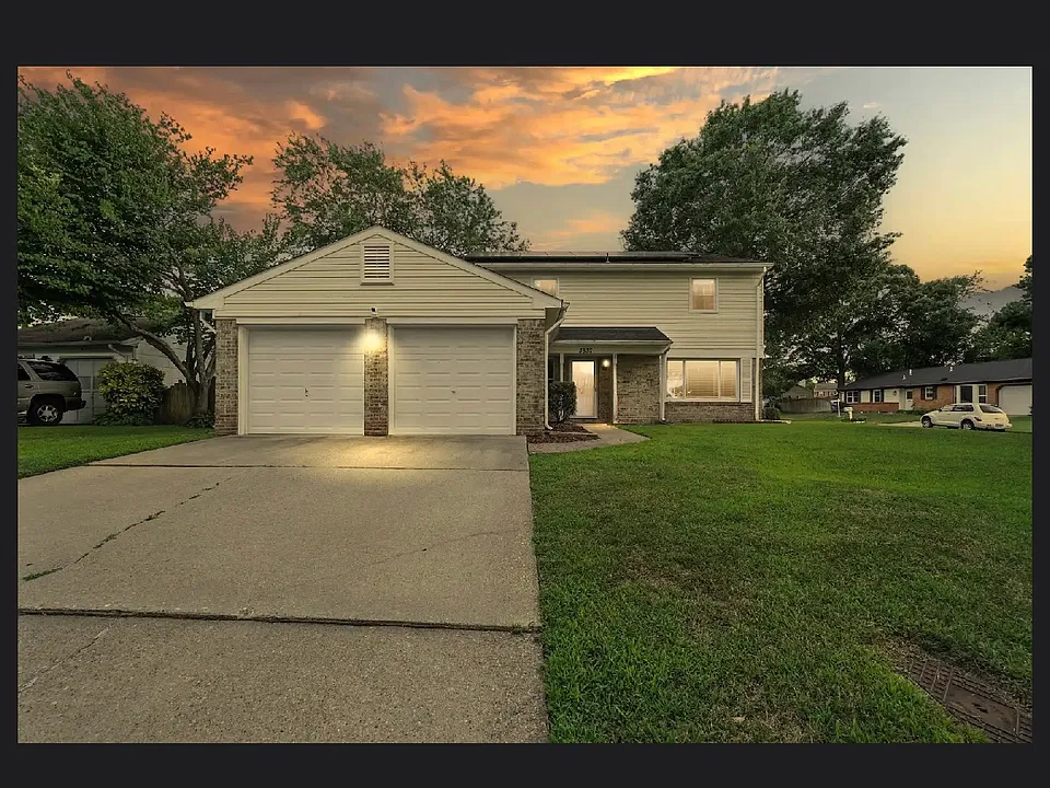 3837 Betsy Cres