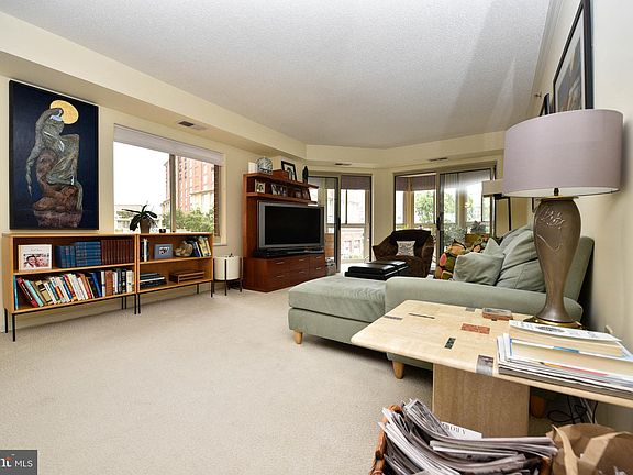 2nd image of 2151 Jamieson Ave Unit 505
