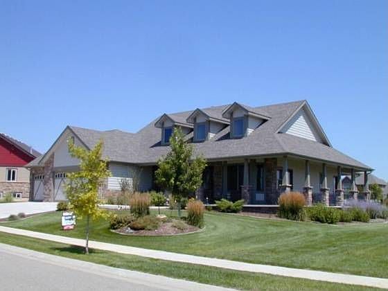 1st image of 3104 70th Ave