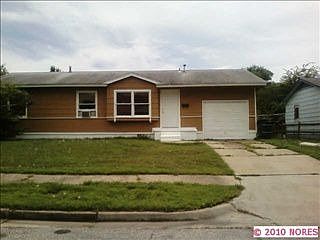 2nd image of 214 W 65th Pl N