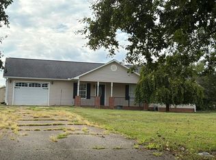 325 Smithview Dr, Chesnee, SC 29323