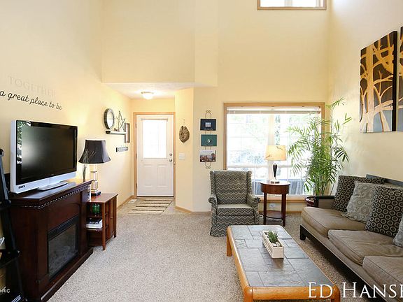 5th image of 5590 E De Blaay Ct SE