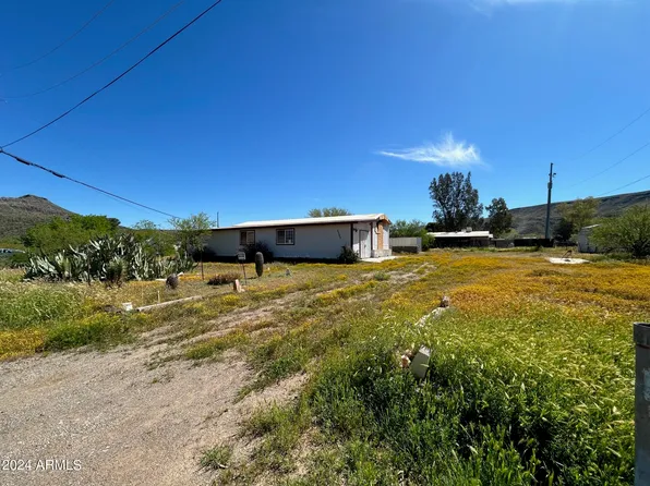 33325 S MELANIE Lane, Black Canyon City, AZ 85324