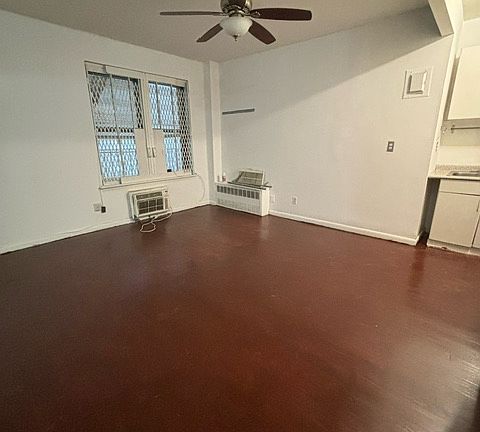 3rd image of 160 E 91st St APT 7O