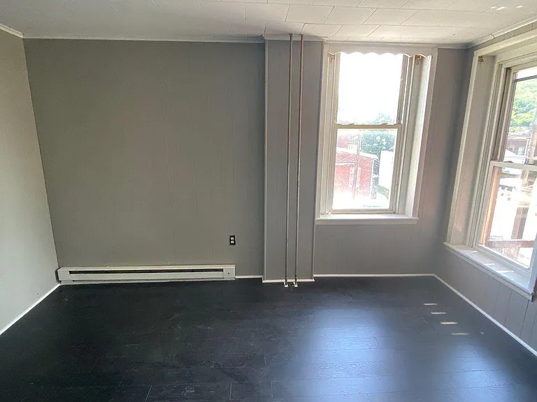 101 N George St #2 — Photo 11