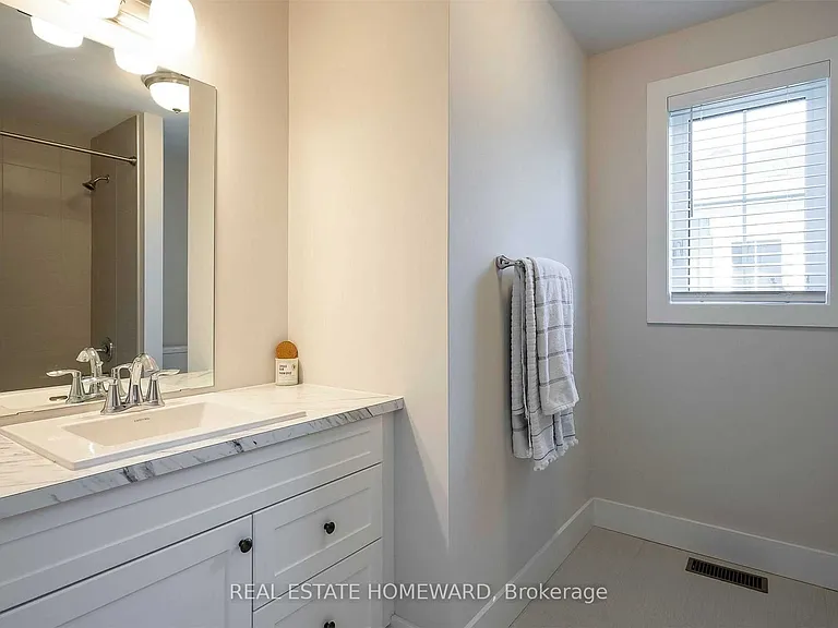 222 Yellow Birch Cres — Photo 17