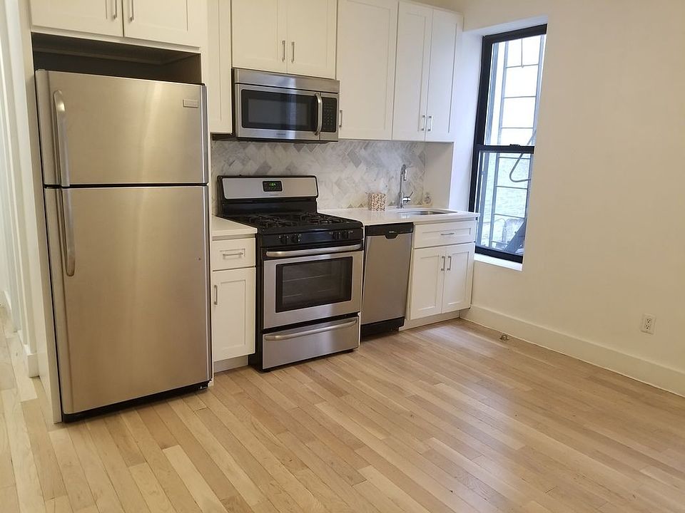 1st image of 1236 Pacific St APT 1C