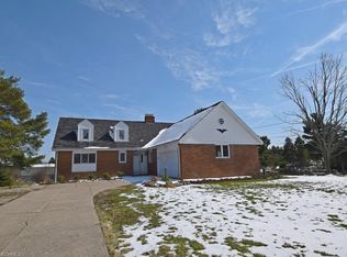473 W 130th St, Hinckley, OH 44233