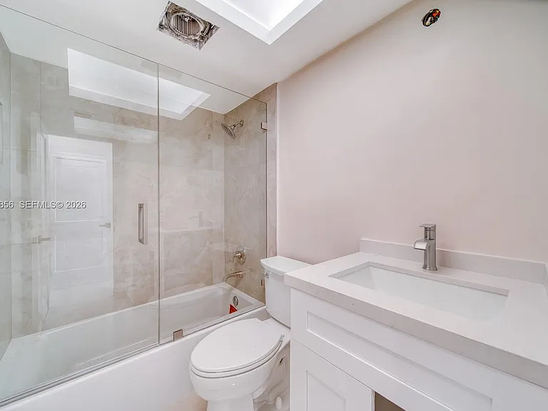 15730 SW 87th Ct — Photo 19