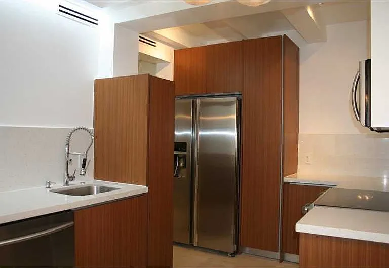 1390 Ocean Dr #402 — Photo 11
