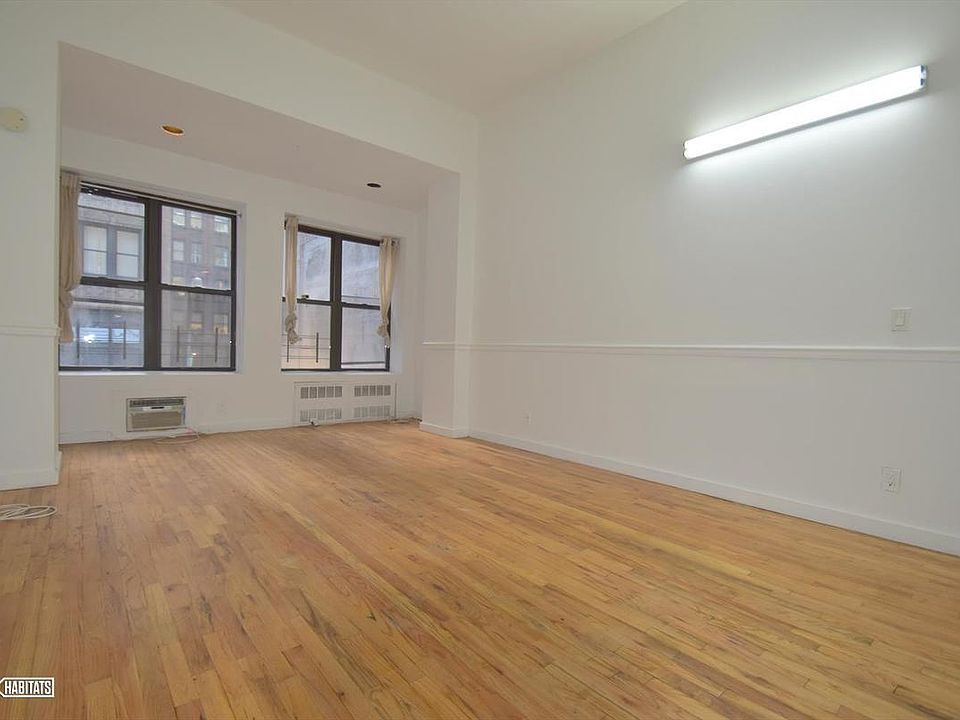 1st image of 49 W 39th St APT 3