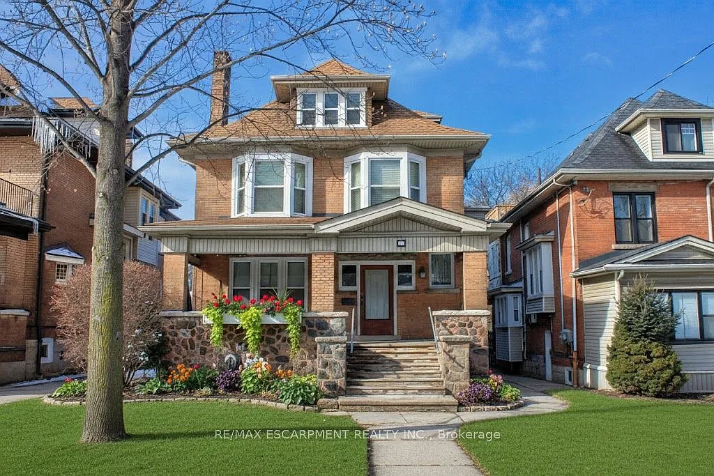 1 bed, $1,400 — Photo 1