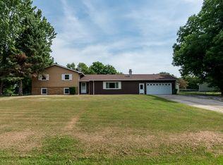 11 Ponderosa Dr, Colona, IL 61241