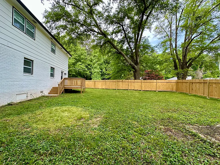 1783 Westwood Ave SW — Photo 3