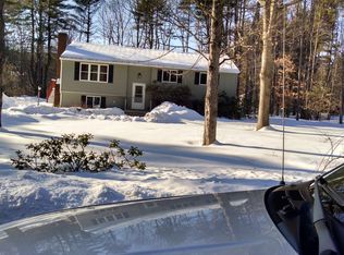28 Tall Pine Dr, Buxton, ME 04093
