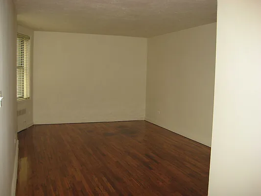 Rented by Kings & Queens | media 10