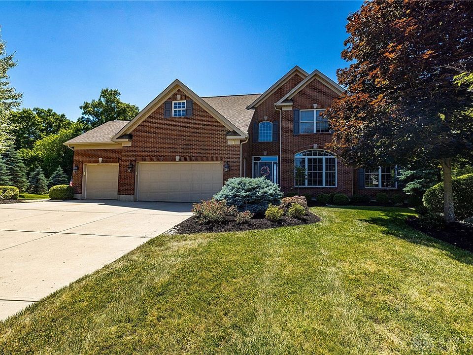 1st image of 25 Hunter Woods Dr