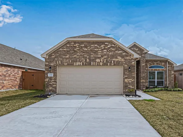 2224 Manila Ln, La Marque, TX 77568