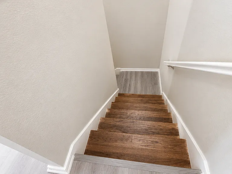 2809 Coyote Ridge Dr — Photo 6