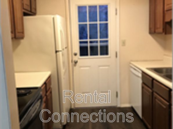 800 S 3rd St APT 1