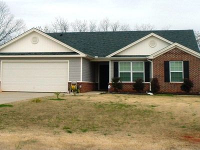 316 Simeon Rd, Statham, GA, 30666