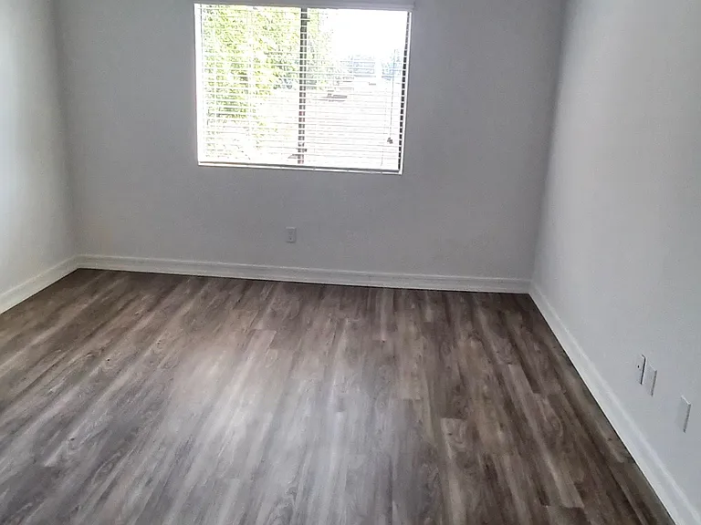 Windrose Place Pasadena — Photo 52