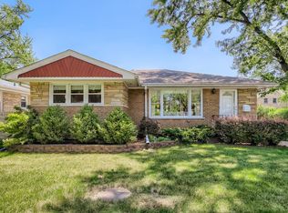 5259 Wright Ter, Skokie, IL 60077