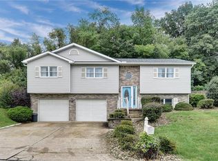399 Diehl Dr, McKeesport, PA 15132