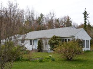 82 Peg Shop Rd, Keene, NH 03431